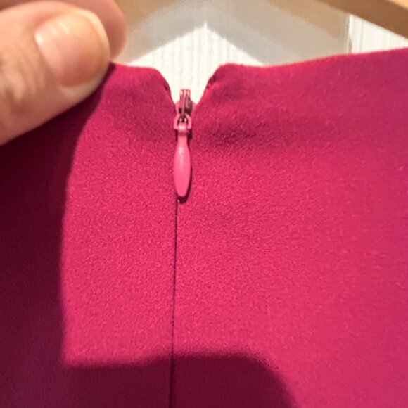 BRAND NEW Elegant Red Calvin Klein NWT - Picture 6 of 12